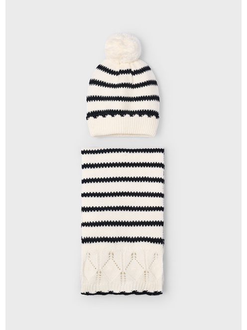 Mayoral, kötött, béleletlen, kétrészes sapka - sál szett.