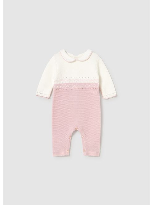 Gyönyörűen kidolgozott newborn kötött rugdalózó