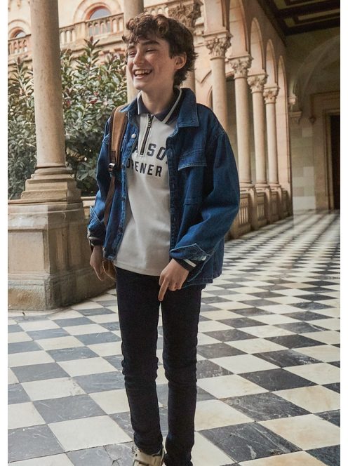 Mayoral, sötét indigókék, slim fit farmernadrág.