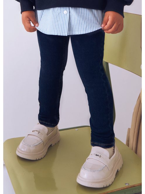 Mayoral, sötétkék, skinny fit fazonú, rugalmas farmer nadrág.